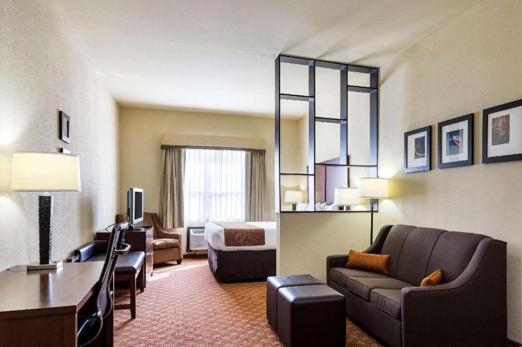 Comfort Suites Near Nasa - Clear Lake Webster Eksteriør bilde