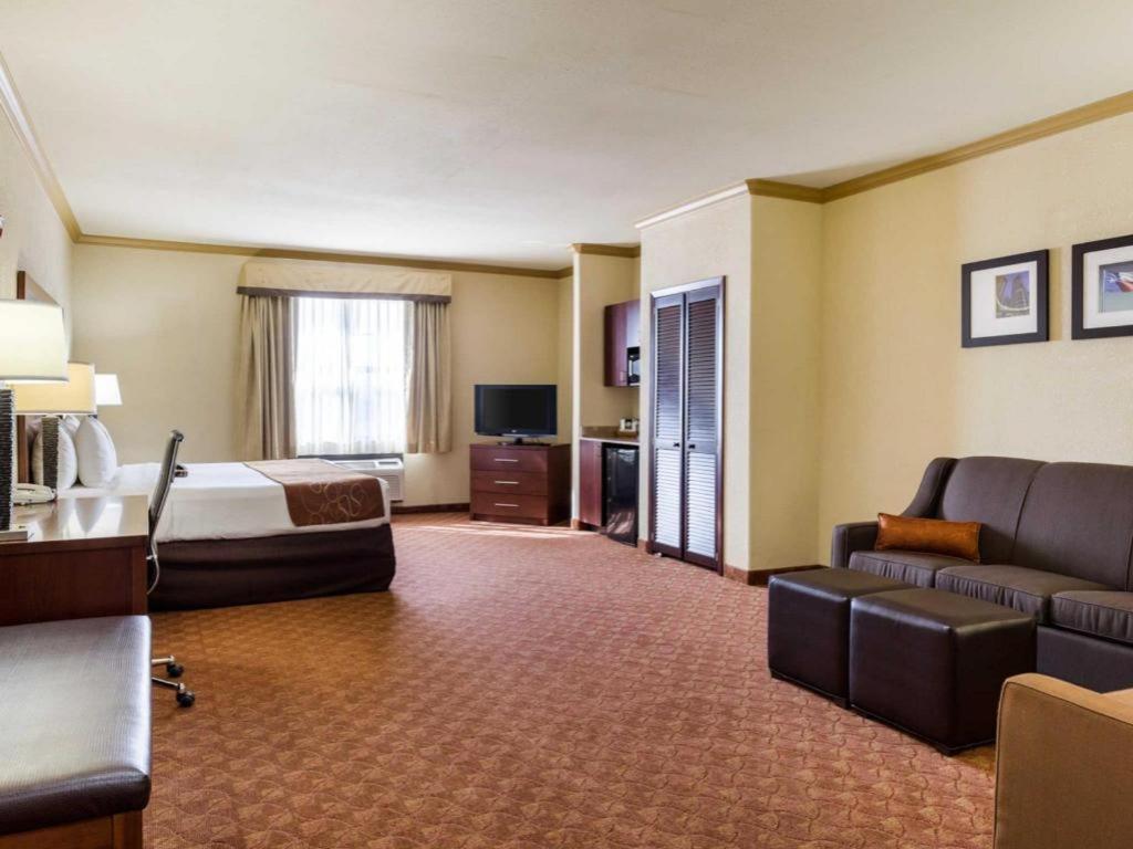 Comfort Suites Near Nasa - Clear Lake Webster Eksteriør bilde